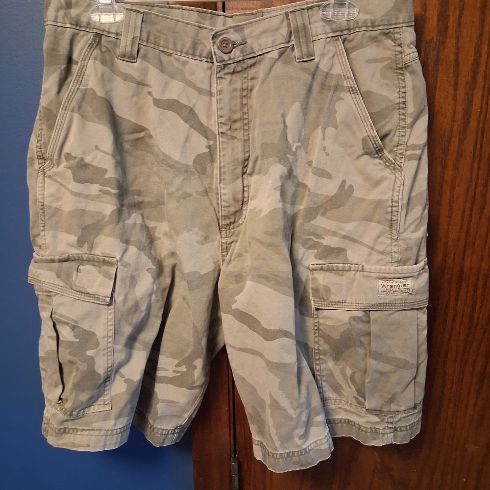 Wrangler Men's Camouflage Cargo Shorts